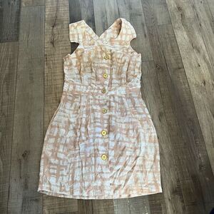 Finders Keepers Sleeveless Cutout
Back Mini Dress, Button Front, Light Pink size